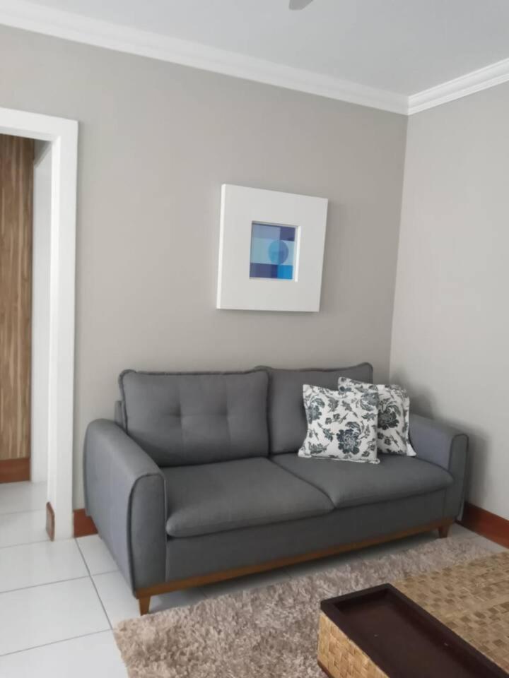 Apartamento completo na calçada da praia Apartment Guaruja Exterior photo
